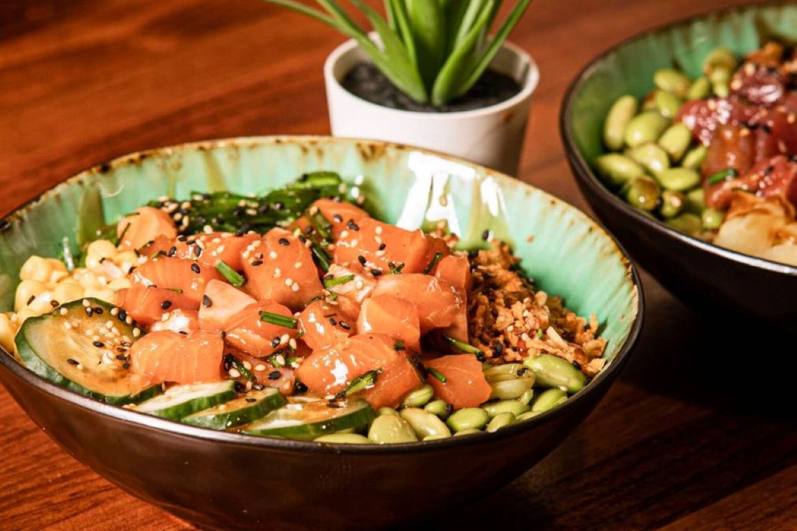 Poke salmon soy sauce