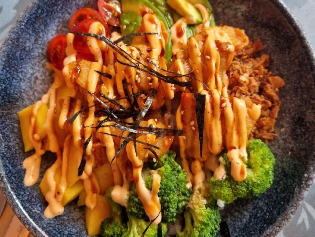 Poke Karrage Pollo Frito