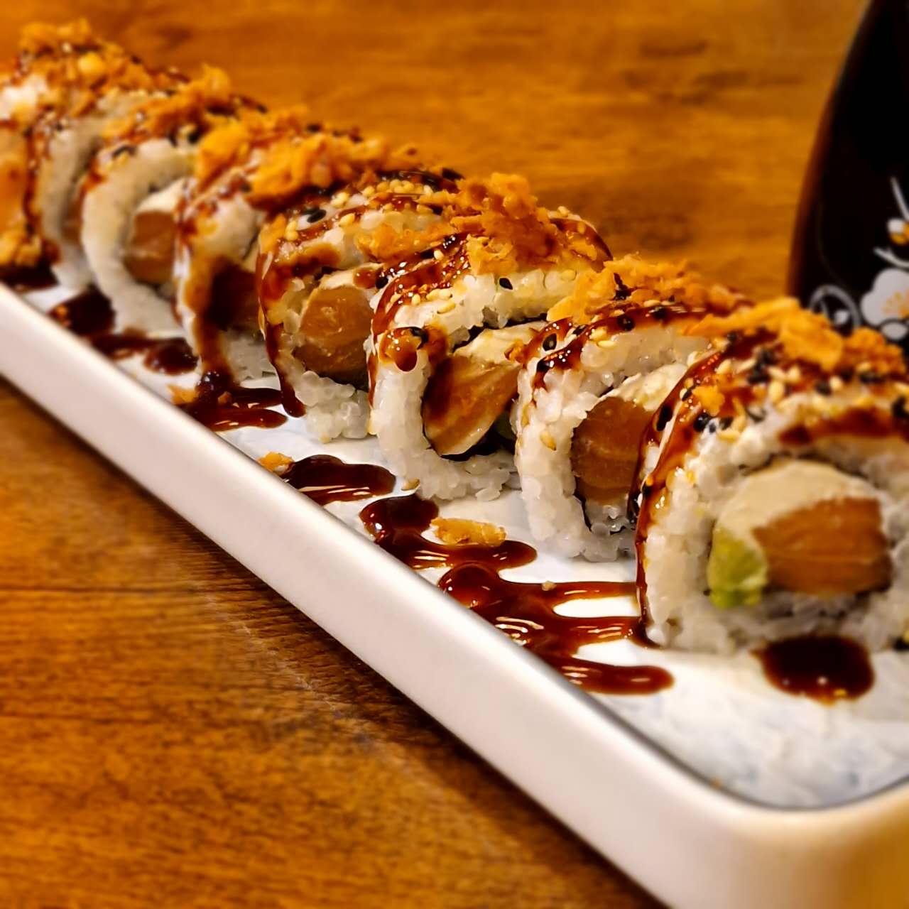 Roll Salmon y queso 8uds